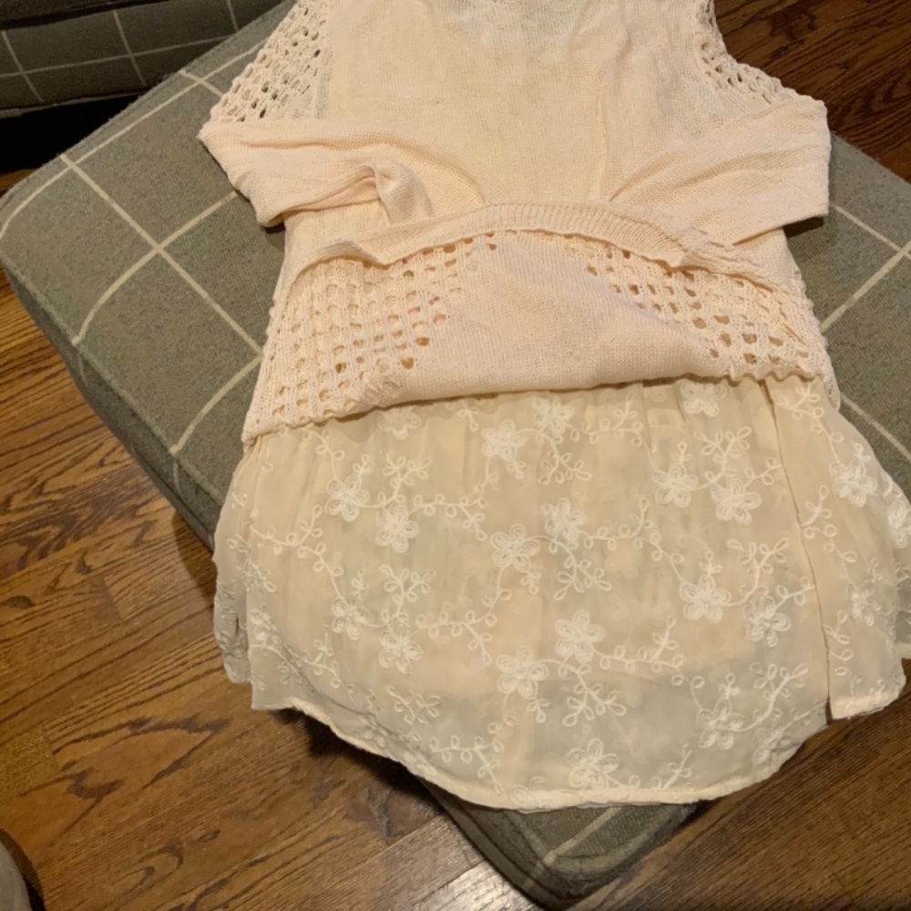 Ivory sweater - Picture 3 of 4